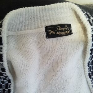 DomHer Knit Sweater in Black and White
